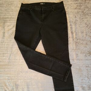 Old Navy Curvy Skinny Jeans